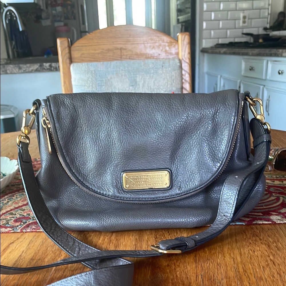 Mark Jacobs  Gray Leather Crossbody Bag